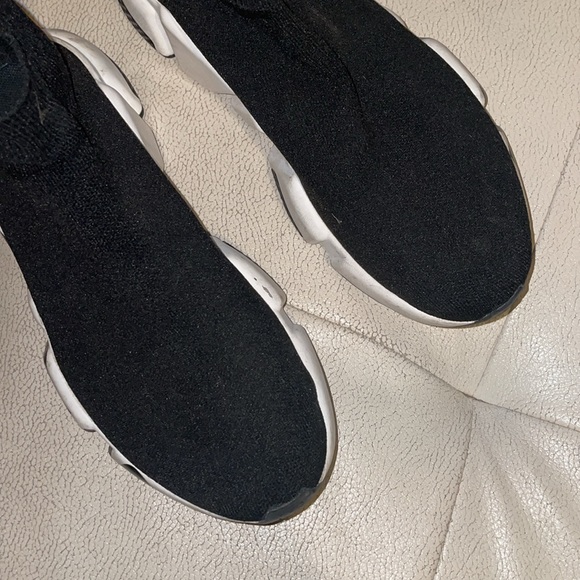 Authentic Balenciaga Sock Sneaker - Picture 3 of 7